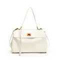 Borsa sottobraccio minimalista in pelle bianca con elegante chiusura a scatto dorata - Grande / Bianco