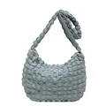 Sac hobo bleu clair plissé avec texture à bulles et design minimaliste élégant - Rose bonbon