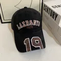 Detailaufnahme der schwarzen Vintage-Baseballkappe mit 3D-Stickerei LAZR&NYO 1978 - M (56-58cm) / Schwarz