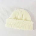 Gorro de punto blanco crema con textura de canalé y detalles de agujeros retro - M (56-58cm) / Blanco Roto