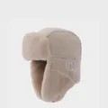 Colbacco invernale beige con fodera in ecopelliccia e ricamo CLV antivento caldo - M（56-58cm） / Beige