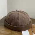 Vintage washed dark brown docker cap with six-panel stitching on dark wood surface - M(56-58cm) / Light Coffee