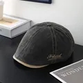 Béret vintage en denim lavé avec visière contrastée et broderie Natural - M (56-58cm) / Noir
