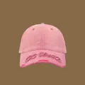 Berretto da baseball in cotone rosa lavato con ricamo e dettagli vintage usurati - M (56-58cm) / Rosa