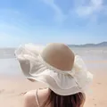 Women's straw sun hat with large organza brim and lace bow for beach summer vacation - M (56-58cm) / Khaki