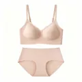 Nahtloses BH-Set ohne Bügel mit Jelly-Streifen-Stütze und passendem Slip in Hautfarbe - S / Beige