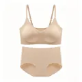 Nahtloses beiges Set aus BH ohne Bügel und Slip mit lasergeschnittenen Wellenkanten - S / Beige