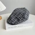 Klassische schwarz-weiße Schiebermütze mit Karomuster und Vintage-Britisch-Ästhetik - M(56-58cm) / Schwarz Kariert