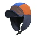 Detail van winter aviator muts met warme sherpa voering en beschermende oorkleppen - M / Blauwe Bovenkant