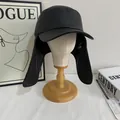 Cappello da aviatore vintage nero in pelle con paraorecchie e bottoni a pressione - M / Pelle Nero