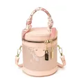 Borsa a secchiello rosa con ricami in pizzo e dettaglio foulard sul manico - Rosa