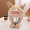 Détail du bonnet monstre en peluche kaki avec de grands yeux et rabats pour l'hiver - M(56-58cm) / Kaki