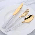 Set de couverts 3 pièces en acier inoxydable or et blanc avec manche mat sur l'assiette - Ensemble Couteau Fourchette Cuillère / Plaqué or blanc