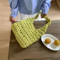 Bolso de playa de ganchillo verde lima con diseño de malla artesanal y forro - Amarillo