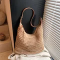 Große handgewebte beige Shopper-Tasche mit braunen Lederriemen für Strand und Reise - 35*15*30 / Khaki