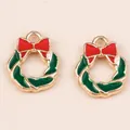 Detail of Christmas wreath alloy pendants with red bows and enamel finish for DIY jewelry - Green