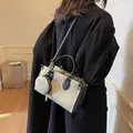 Chic grey-white canvas tote bag with black leather trim and a round pendant coin purse - 25x10x15 / Off White