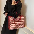 Borsa tote con motivo a cuori rossi con manici in pelle e interno molto capiente - 36*17*29 / Cuore
