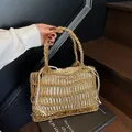 Bolso de mano de punto calado tejido a mano en oro metálico con bolsa interior - Estilo 1 (Rayas Verticales) / Dorado