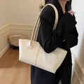 Bolso tote minimalista blanco crema de cuero con correas finas y costuras verticales - 44*11*20 / Blanco Roto