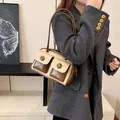 Bolso de hombro bicolor retro en cuero sintético con bolsillos y hebillas beige y oliva - Caqui (Sin Colgante)