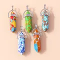 Lot de cinq pendentifs en cristal hexagonal en forme de balle avec fermoirs en métal argenté - Style à Motif Floral Mixte