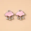 Dettaglio di ciondoli a nuvola rosa perlata con gocce di pioggia in metallo argento - 5 Pezzi/Confezione / Rosa argento