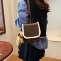 Vintage dunkelbrauner Mini-Rucksack mit Plüschbesatz und süßem Teddybär-Anhänger - 18*8*20cm / Braun