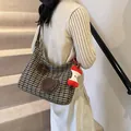 Bolso tote de lana vintage con estampado de pata de gallo verde y bordado de manzana - Verde con Colgante