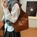 Retro caramel brown large capacity tote bag with square patchwork embossed design - Brown