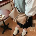 Borsa hobo caffè retrò con trama a pieghe e nappa sulla sottile tracolla regolabile - 33*10*20cm / Cachi