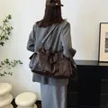 Große dunkelbraune Shopper-Tasche aus PU-Leder mit Falten-Design und breitem Schultergurt - 35*18*28 / Braun