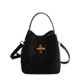 Retro schwarze Eimertasche mit goldener Kreuzschnalle und Leder-Schultergurt - Schwarz