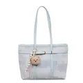 Bolso tote azul claro con estampados abstractos y un tierno oso de peluche marrón - Con colgante / Azul