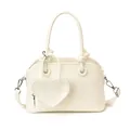 Borsa a conchiglia crema minimalista con manico e ciondolo a forma di cuore porta monete - Bianco