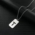 Silberne rechteckige Edelstahl-Halskette mit hohlem T-Buchstaben an einer Box-Kette - Letter T Pendant With Chain