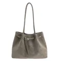 Borsa tote capiente in pelle scamosciata grigio oliva con cinturino e fibbia in metallo - Verde