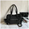Borsa tote grande nera in finta pelle scamosciata con borchie e dettagli stile motociclista - Taglia unica / Nero