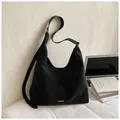 Classic matte black large hobo tote bag for women with golden metal trim and adjustable strap - Without Pendant / 35x10x37cm / Black