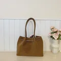 Brown leather tote bag with white contrast stitching and decorative printed silk scarf - Basic Style / Brown