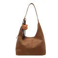 Minimalistische donkerbruine leren hobo tas met een schattige pluche beer - Inclusief Beer Hanger En Binnentas / Bruin