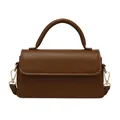 Sac bandoulière classique en cuir marron foncé avec poignée et finitions dorées - Café