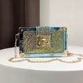 Mini bolso caja azul claro con lentejuelas de colores y cadena dorada de estilo elegante - Azul