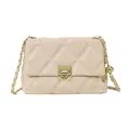 Bolso bandolera beige acolchado con hebilla dorada y correa de cadena de cuero - Estilo de Hebilla Cuadrada con Bola Dorada / Blanco Roto Doble Anillo