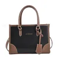 Bolso tote de mujer en cuero granulado negro y marrón con correa de hombro ajustable - Negro
