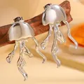 Boucles d'oreilles méduses en argent poli avec finition en acier inoxydable - Méduse en Argent
