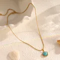 Collier fleur turquoise doré avec bordure en diamants sur chaîne serpent pour femme - Collier Fleur Incrusté de Turquoise