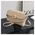Borsa a tracolla minimalista in pelle PU beige crema con fibbia quadrata e cinturino - Cachi Scuro