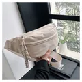 Minimalistische beige crossbody borsttas voor dames van waterafstotend mat nylon - Broken Wit