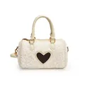 Witte lamswollen Boston tas met crème lederen bies en een bruine hartvormige patch - Wit